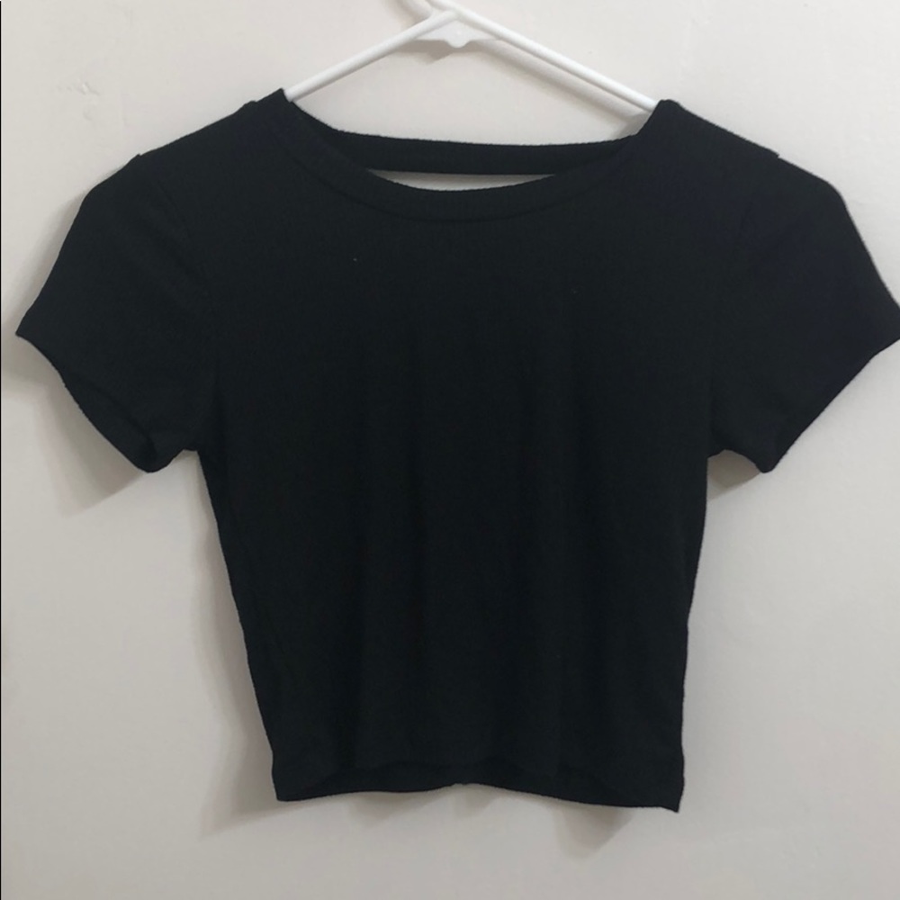 Black crop top